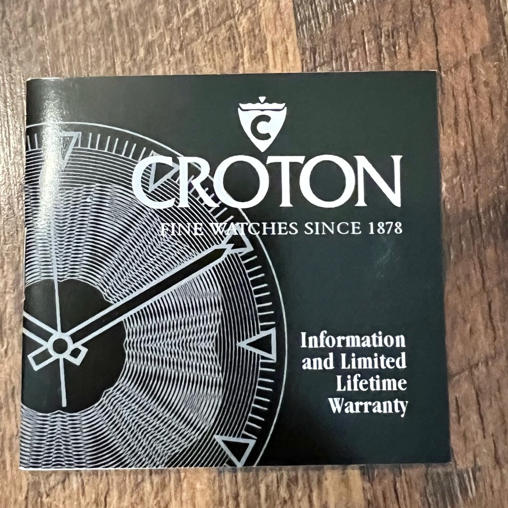 CROTON Ladies Gold Watch NWOT - Picture 6 of 8